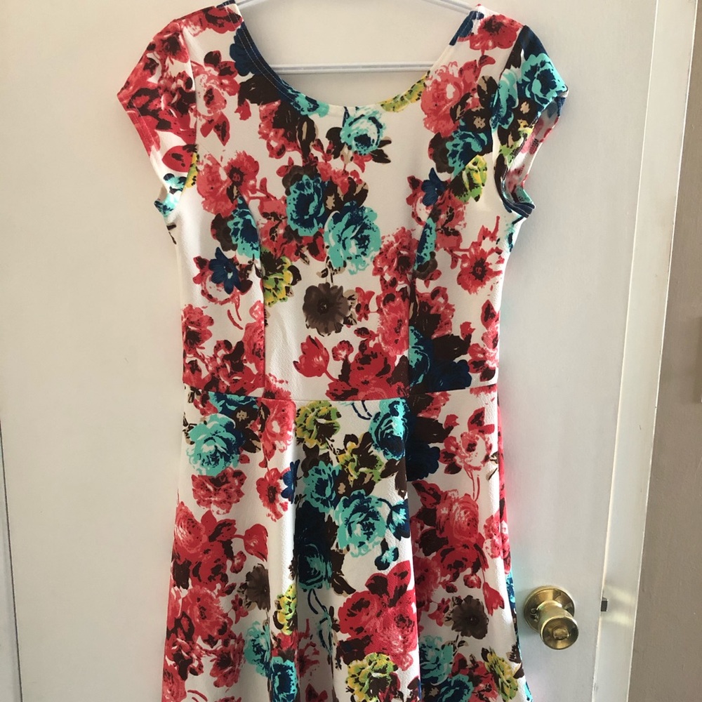 Adorable short summer dress